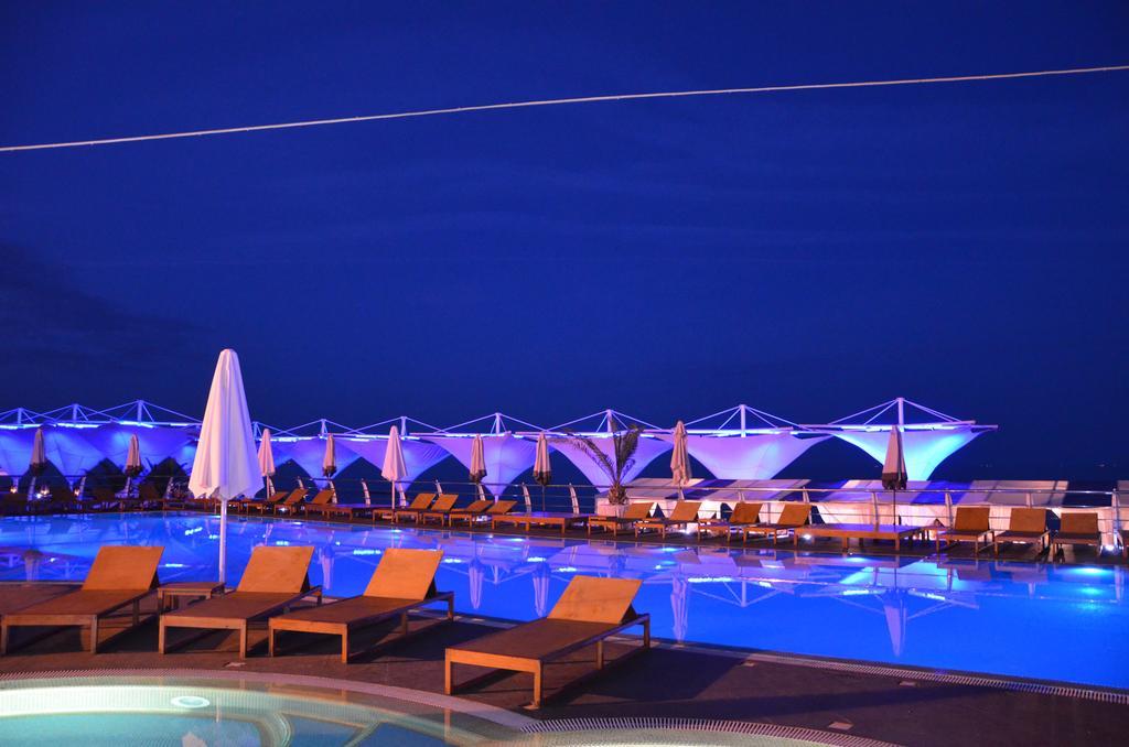 Maristella Marine Residence Odesa Exterior photo
